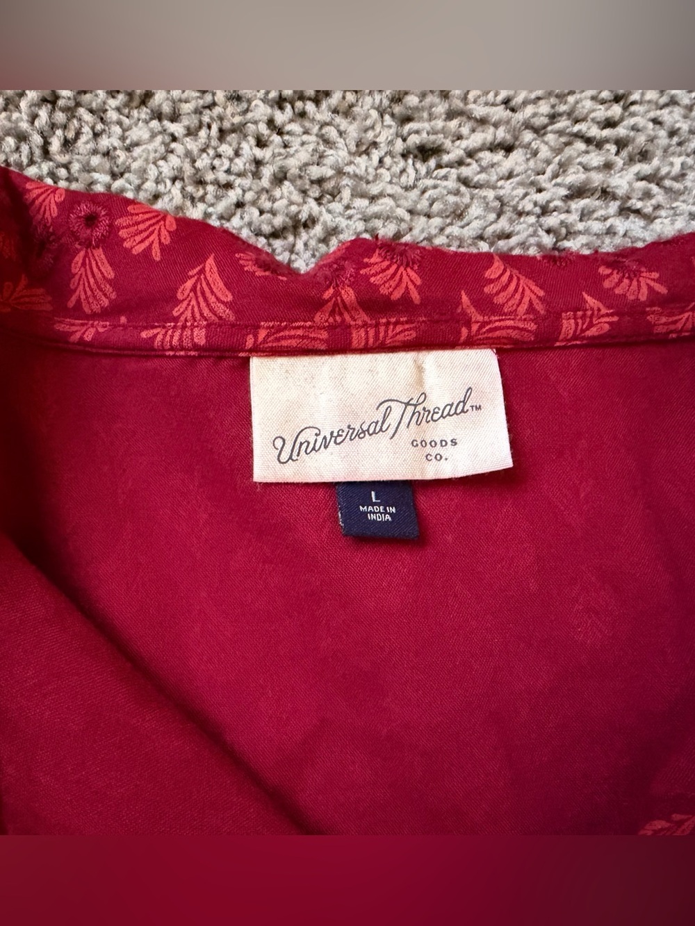 Universal Thread Button Down Blouse - Picture 3 of 3